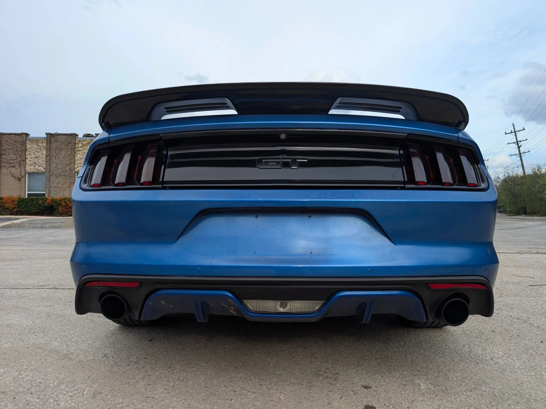 2017 Ford Mustang EcoBoost Premium Blue — view 11