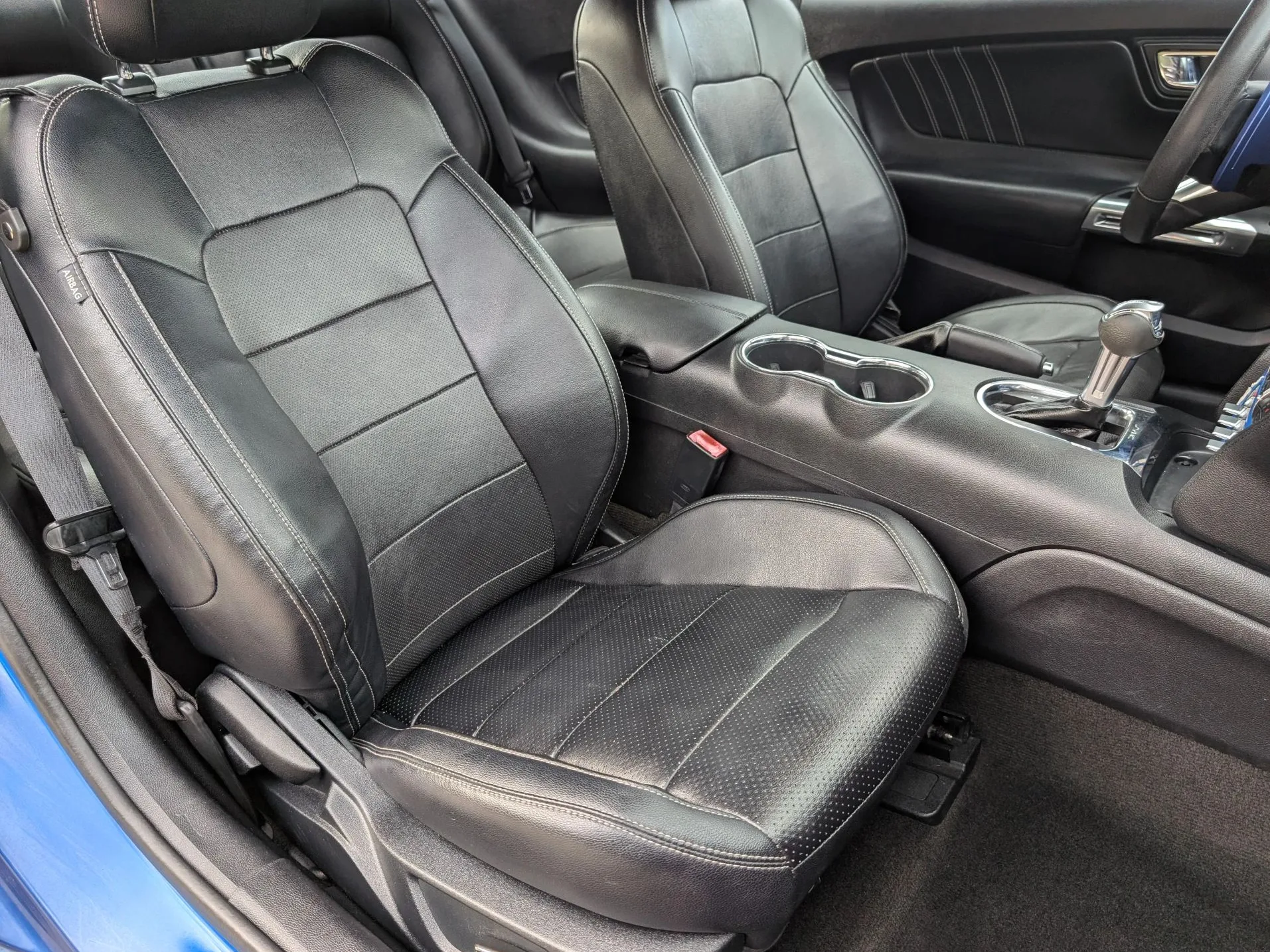 2017 Ford Mustang EcoBoost Premium Blue — view 17